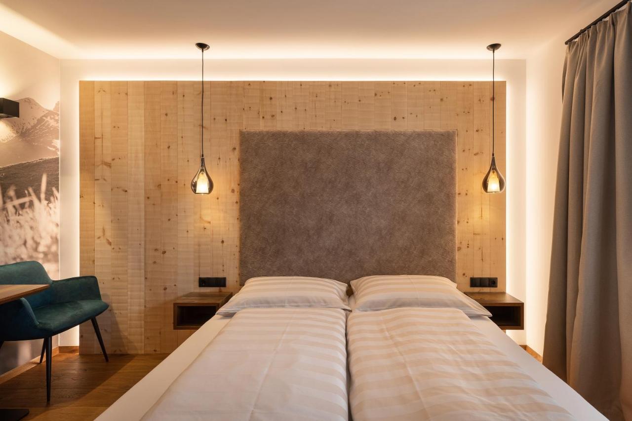 Hotel Garni Landhaus Platzer 齐勒河谷采尔 外观 照片
