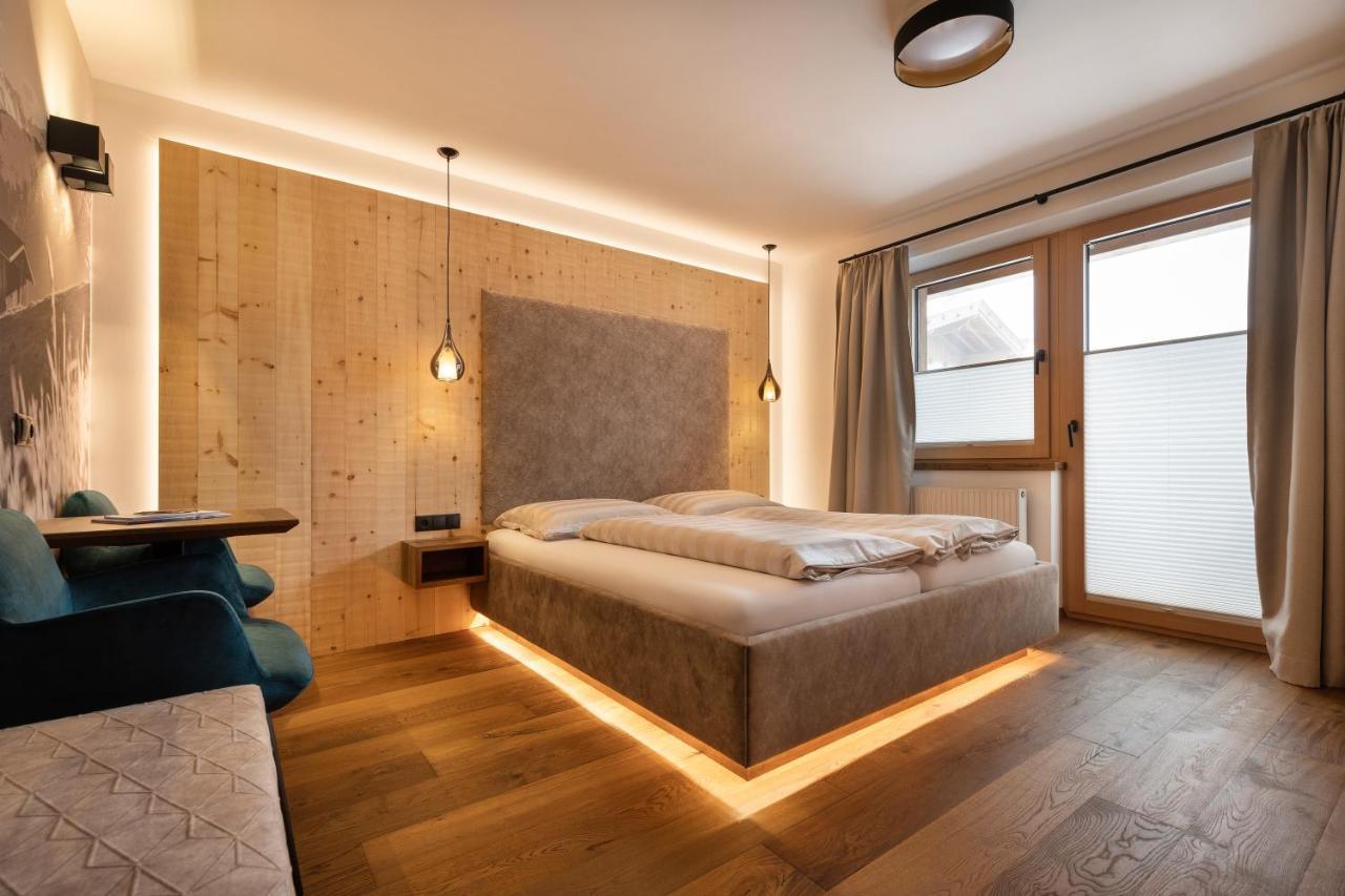 Hotel Garni Landhaus Platzer 齐勒河谷采尔 外观 照片