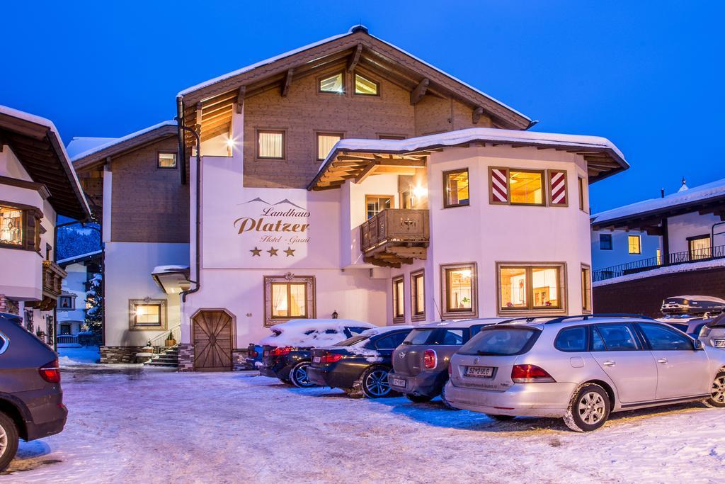 Hotel Garni Landhaus Platzer 齐勒河谷采尔 外观 照片